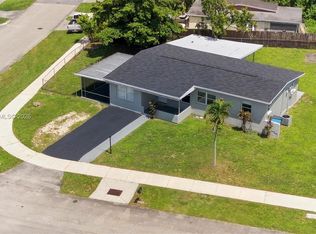 Lake Forest Sec 2, Hollywood, FL 33023