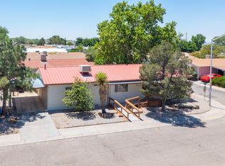 8532 Creek St NE, Albuquerque, NM 87113