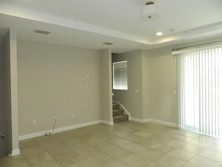 1330 Bolton Pl — Photo 9