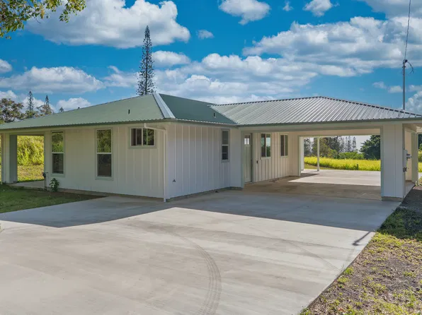 94-5858 Kanaloa Pl, Naalehu, HI 96772