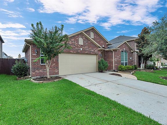 4th image of 9989 Stone Creek Ln