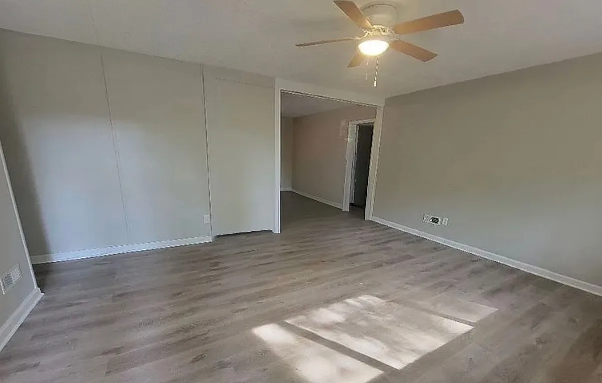 1 bed, 770 sqft, $950 — Photo 1