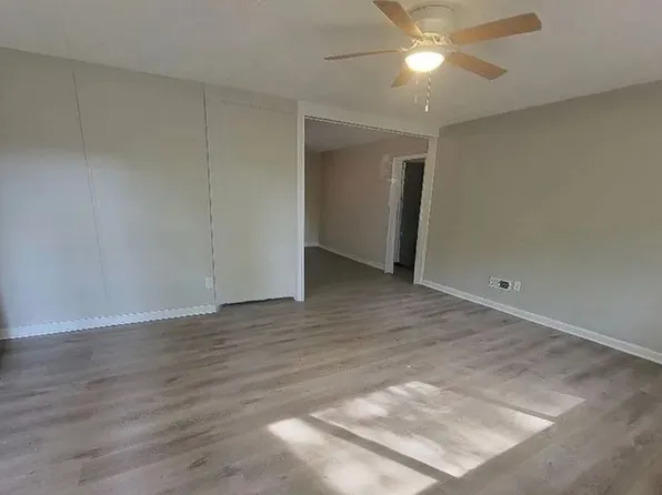 2815 Arcady Dr, Garland, TX 75041