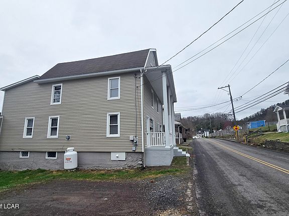 5th image of 23-25 Pond Hill Rd