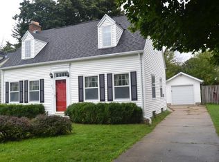 217 S 11th Ave, West Bend, WI 53095