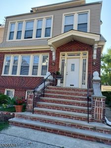 35 Monticello Ave, Newark, NJ, 07106