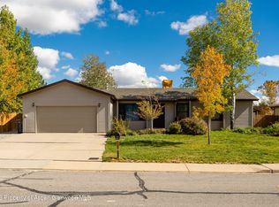 3220 Coal Mine Ave, Rifle, CO 81650