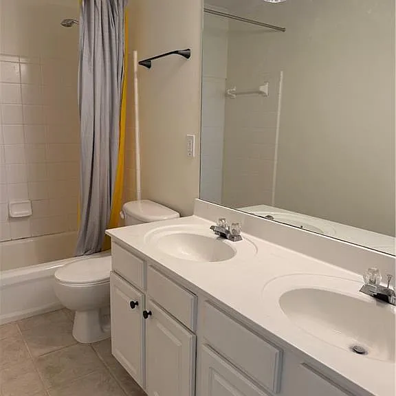 7985 Cavendish Pl — Photo 24