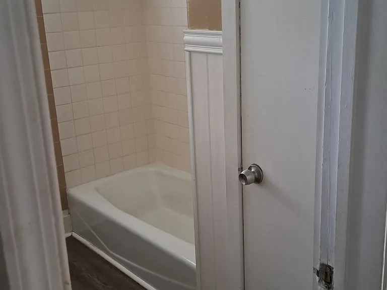 Allen Dr — Photo 3