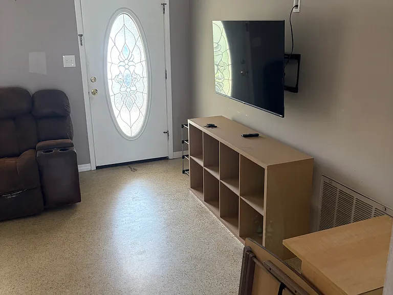 8019 Portage Dr — Photo 2
