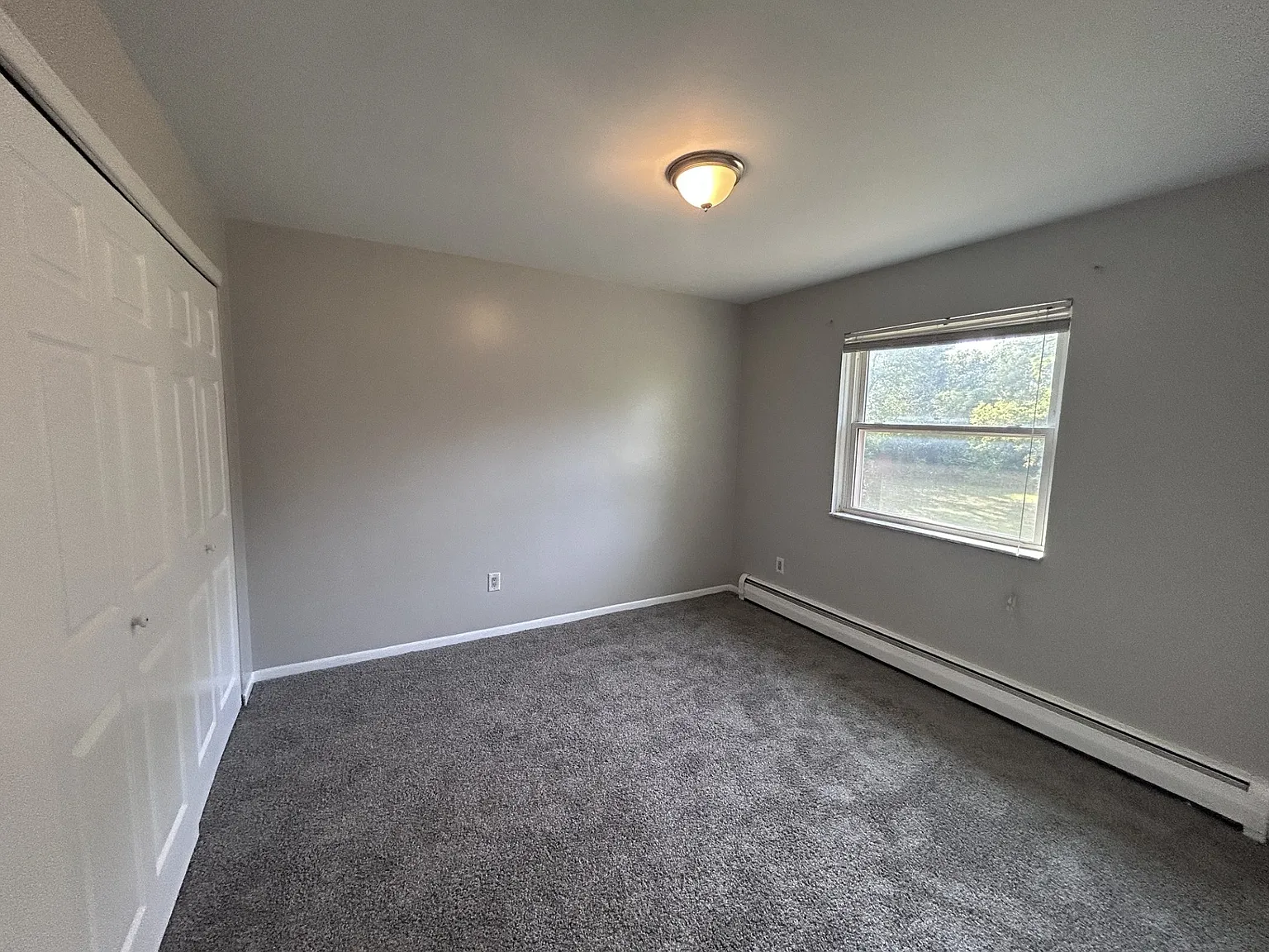3 bed, 1600 sqft, $1,400 — Photo 4
