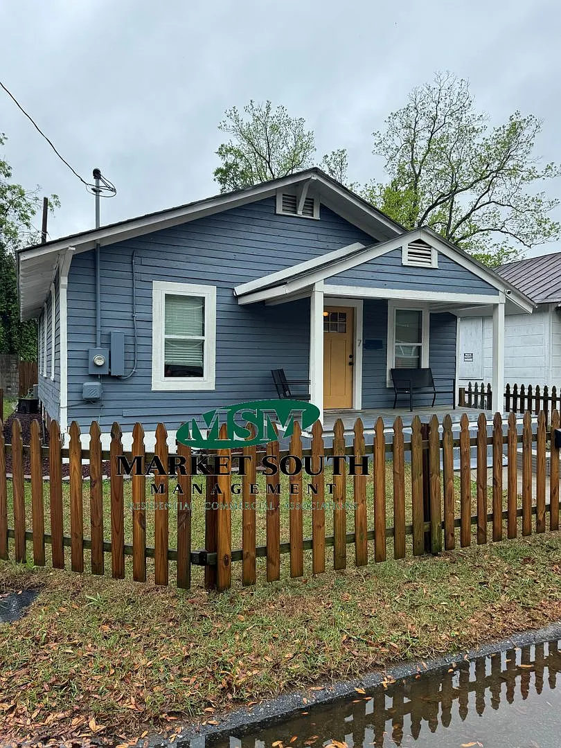 Westside single family home — Photo 1