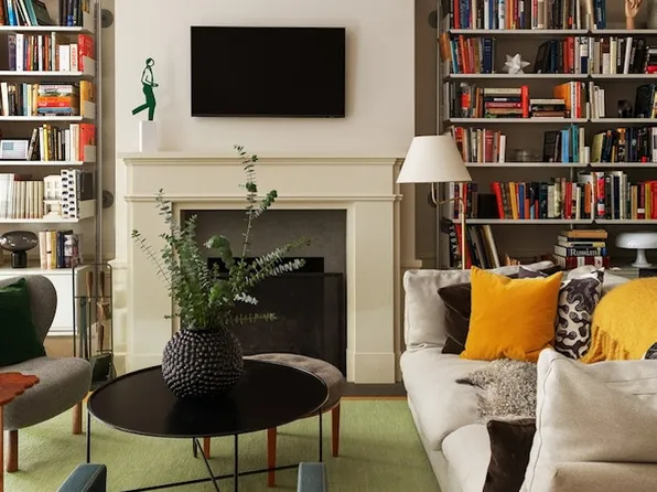 53 East 66th Street image 4 of 15