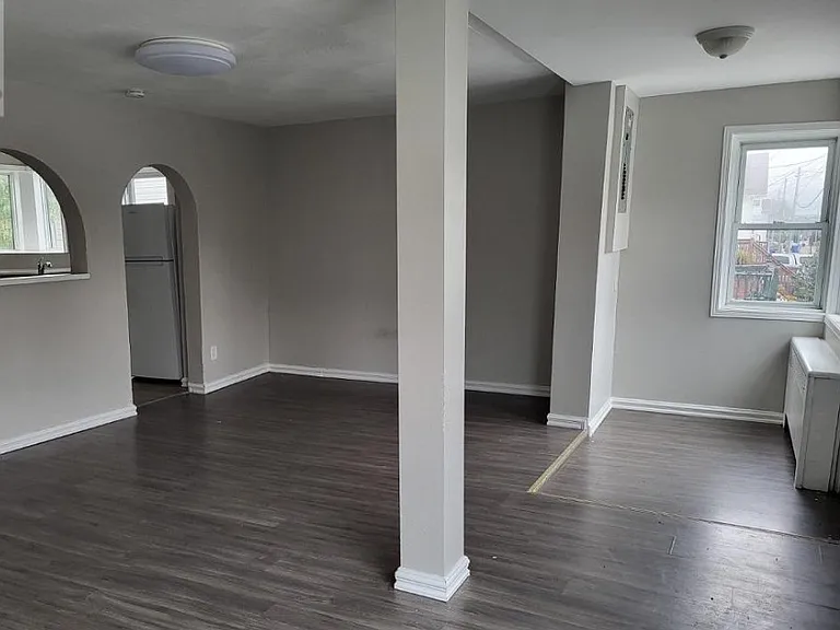 43 Belanger Ave — Photo 5