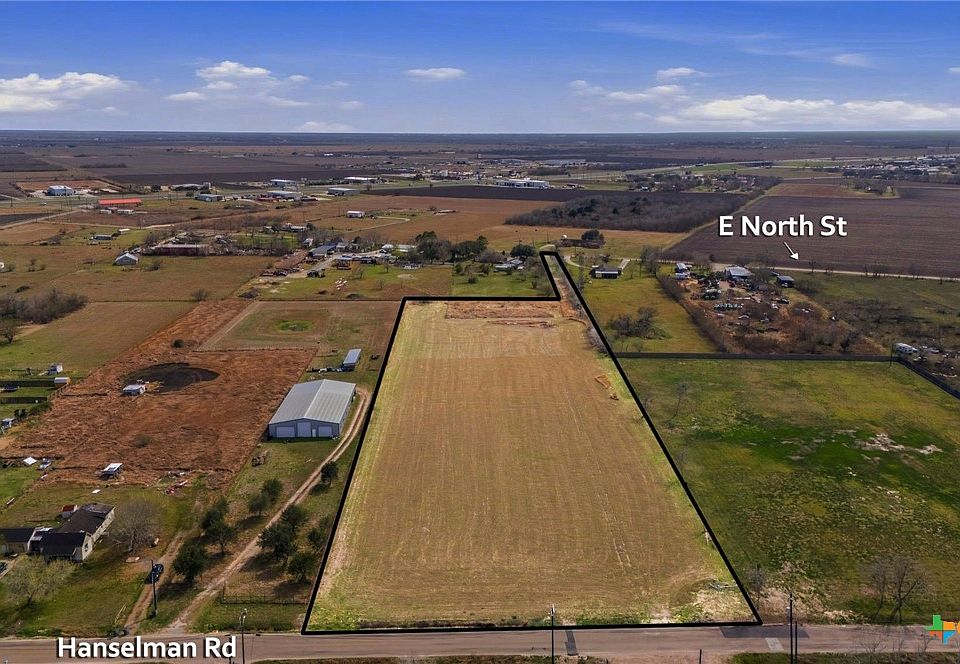 1st image of 4107 Hanselman Rd