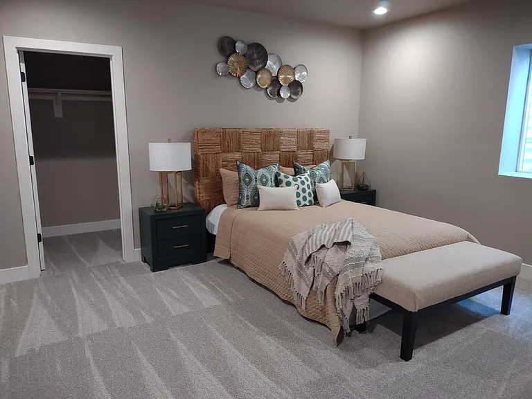 160 Chapel Hill Cir #BASEMENT — Photo 6