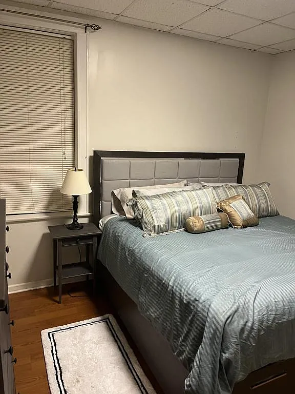 736 Dover Pl 1F — Photo 3