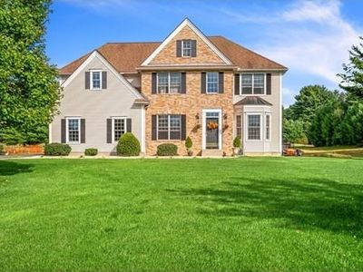 8 Cloverhill Rd, Belchertown, MA, 01007