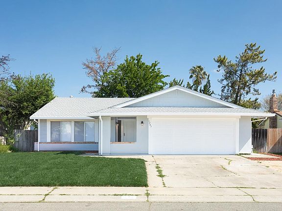 2nd image of 1243 Gavin Dr