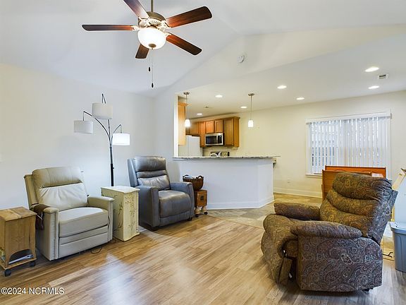 4th image of 4524 Pinewood Village Drive