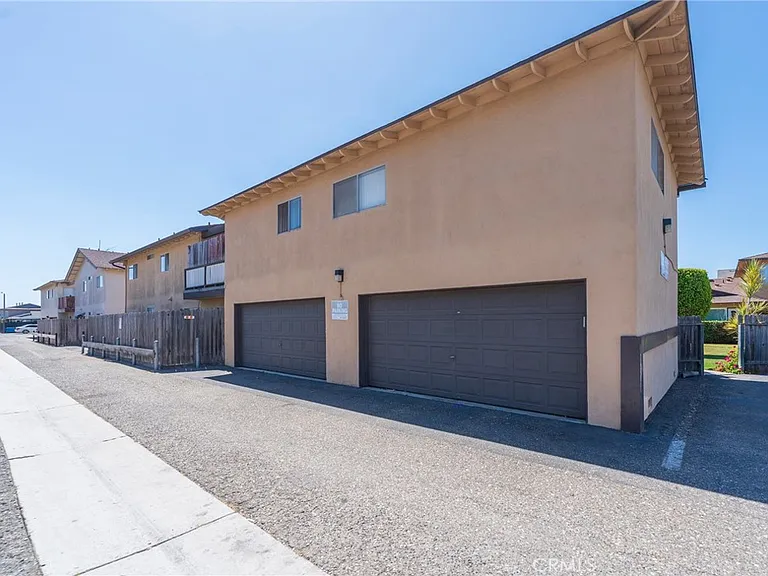 16531 Kellog Cir #1 — Photo 22