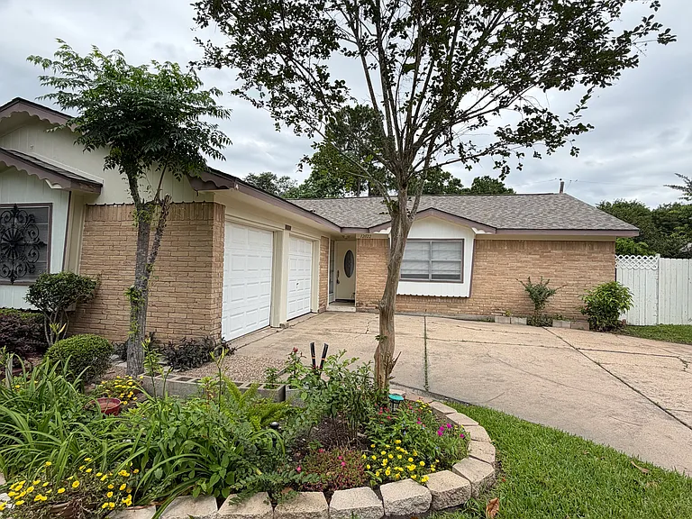 12022 Pompano Ln — Photo 3