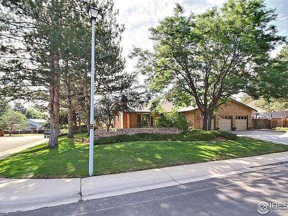 2nd image of 1300 42nd Ave
