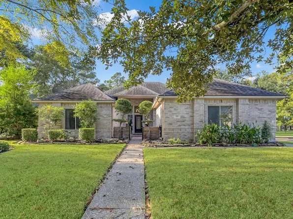 192 Monterrey Rd W, Montgomery, TX 77356