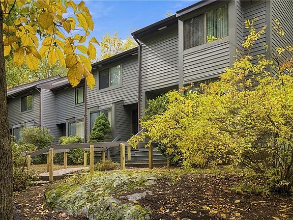 3rd image of 5 Wake Robin Rd Unit 2202