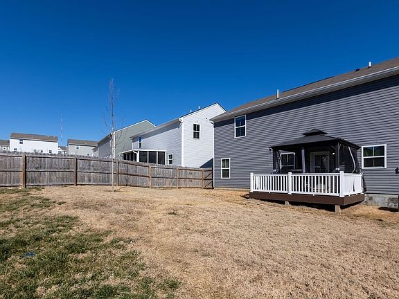 3rd image of 3365 Thorpe Rd