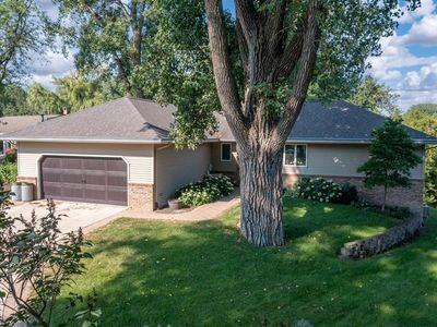 223 Sylvan Dr, Fairmont, MN, 56031