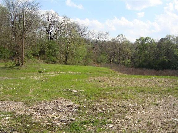2nd image of 1837 Southland Cir