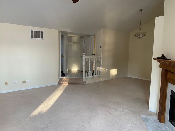 652 Dana Ct APT D
