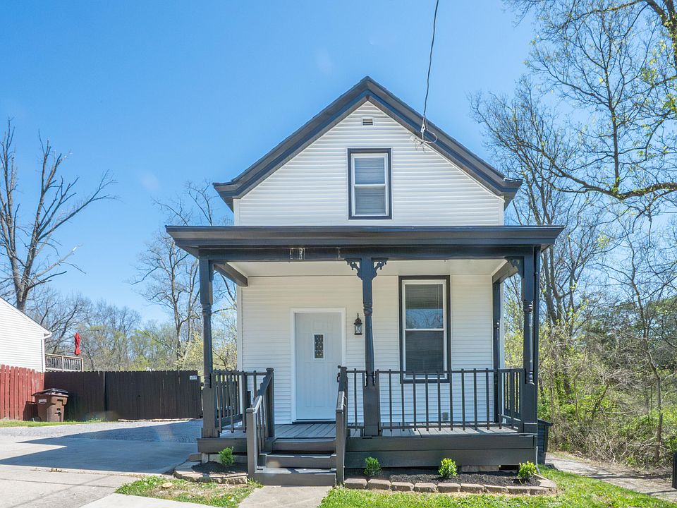 1st image of 1446 Garvey Ave