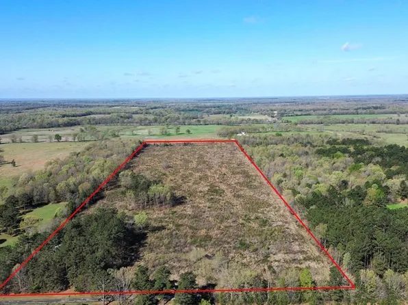 1916 County Road 4241, De Kalb, TX 75559
