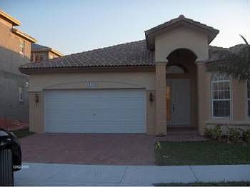 1st image of 11076 NW 84th St
