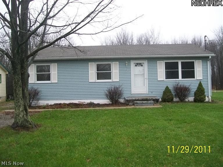 1st image of 138 W Lincoln St