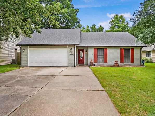 15941 Woodlawn Acres Ave, Baton Rouge, LA 70817