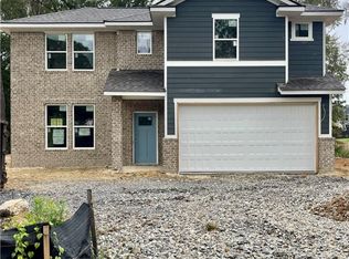 2977 Iron St, Auburn, AL 36832