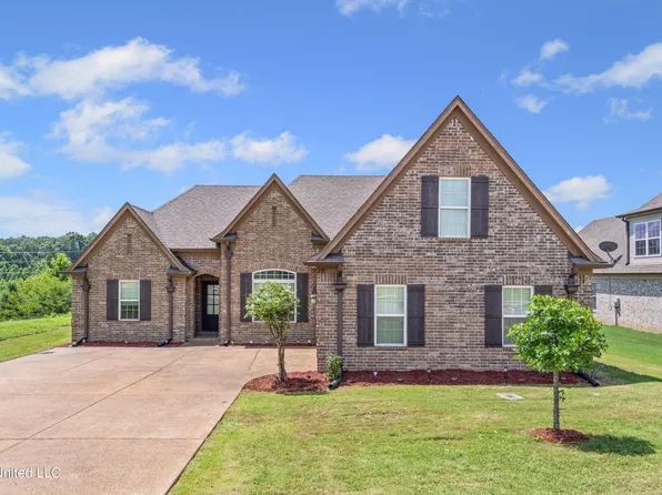 275 Magnolia Gardens Dr, Hernando, MS 38632