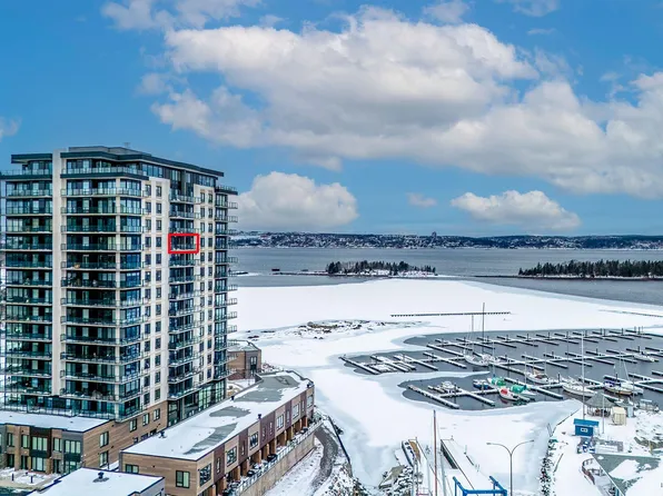72 Seapoint Rd #1203, Halifax, NS B3B 0R8