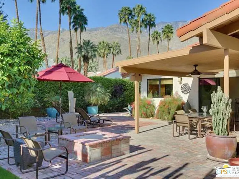 1347 Primavera Dr — Photo 2