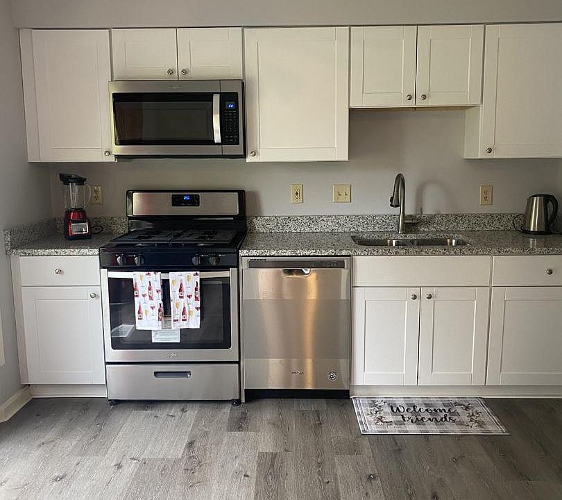 1st image of 10708 Wakeman Dr