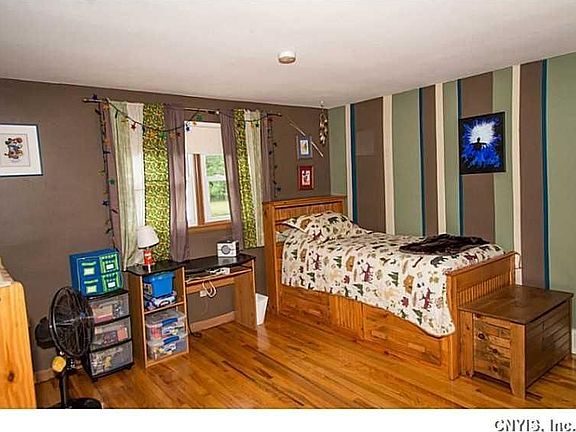 5th image of 404 Branchwood Dr