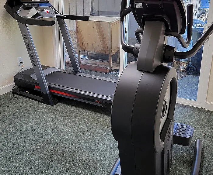 New Pro Form Commercial Treadmill