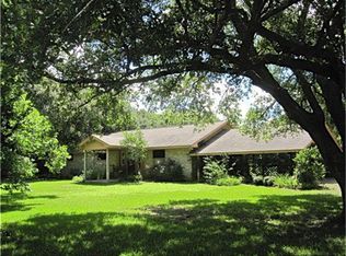 9841 Needville Fairchilds Rd, Needville, TX 77461