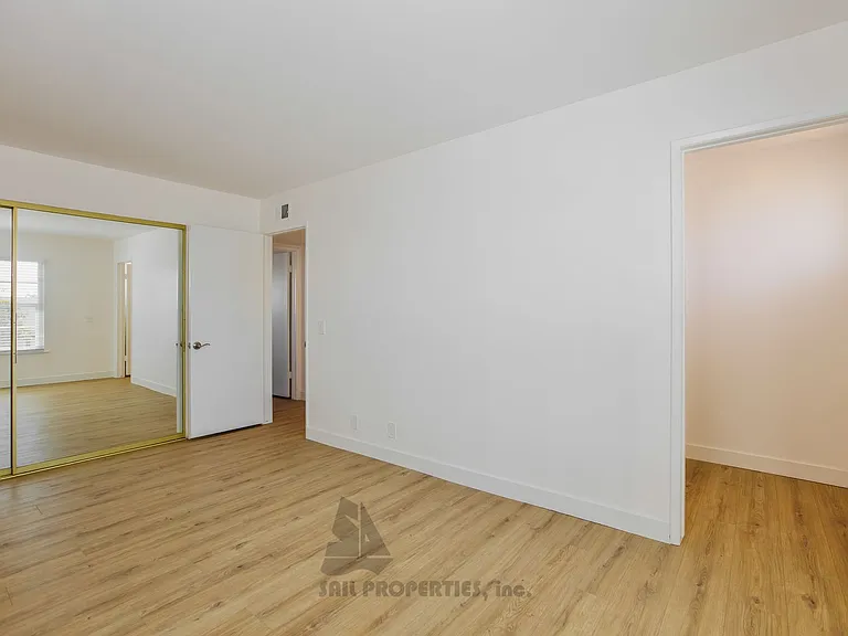 9618 Pauline Dr — Photo 10