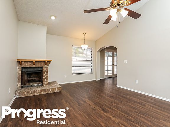 3rd image of 3859 Villa Rose Ln