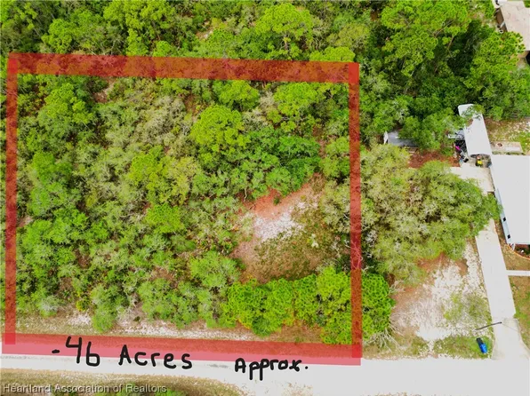 1146 Sparrow St, Lake Placid, FL 33852