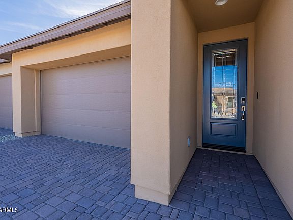 3rd image of 265 E CITRUS HOLLOW Way